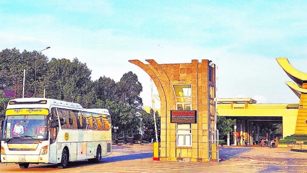 Trạm kiểm soát tự động tại Cửa khẩu quốc tế Mộc Bài giúp các phương tiện thông quan nhanh.
