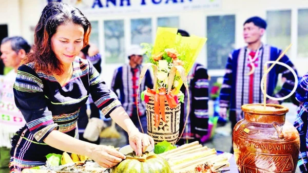 Hấp dẫn ẩm thực của người Cơ Ho dưới chân núi Lang Biang.