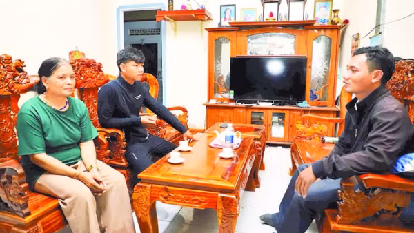 Nhờ được hỗ trợ tham gia xuất khẩu lao động tại Hàn Quốc, anh Y Thông đã xây dựng căn nhà khang trang, cuộc sống tốt hơn trước.