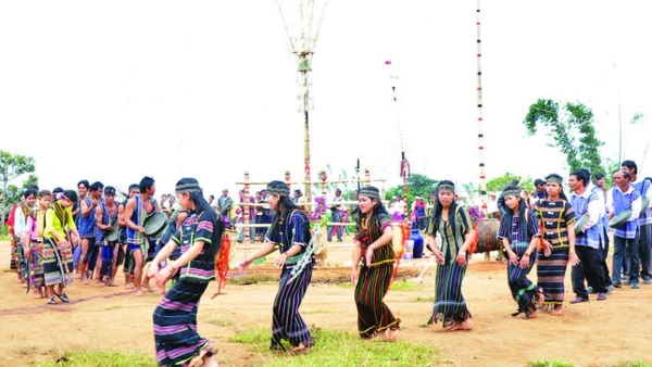 Ngày hội trên cao nguyên Di Linh.