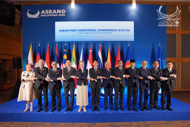 Việt Nam đề nghị ASEAN và EU tăng cường phối hợp thúc đẩy đối thoại, xây dựng lòng tin, đề cao chủ nghĩa đa phương và luật pháp quốc tế.