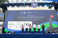 Dàn vận động viên quốc tế hàng đầu tranh tài tại giải đấu.