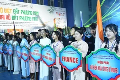 132 đoàn tham dự Liên hoan năm nay. 