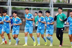 Các cầu thủ U22 Việt Nam hào hứng trên sân tập. (Ảnh: VFF)