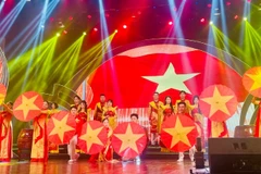 Hội diễn mang chủ đề “80 năm - Niềm tin và khát vọng”.