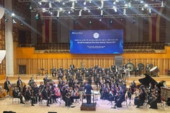 Festival Quốc tế Âm nhạc Mới là một trong những sự kiện quan trọng của đời sống âm nhạc chuyên nghiệp Việt Nam.