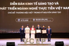 VCEP Awards 2025 tôn vinh những gương mặt tiêu biểu dựa trên bốn tiêu chí: sáng tạo; tác động xã hội; giá trị văn hóa; sức lan tỏa. (Ảnh: BTC)