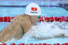 Phạm Thanh Bảo bứt tốc trên đường đua xanh. (Ảnh: MINH HOÀNG)