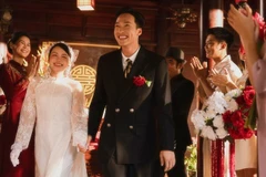 MV "Trộm vía" của ca sĩ Vũ Thùy Linh là câu chuyện cưới hỏi đậm sắc màu văn hóa vùng miền. (Ảnh: BTC)