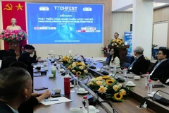 Quang cảnh tọa đàm.