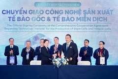 Lễ ký kết giữa hai đơn vị.