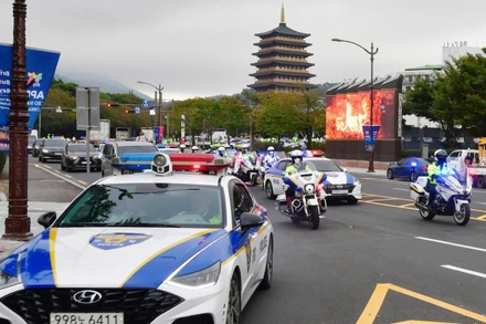 Diễn tập bảo đảm an ninh cho Hội nghị cấp cao APEC tại Hàn Quốc.