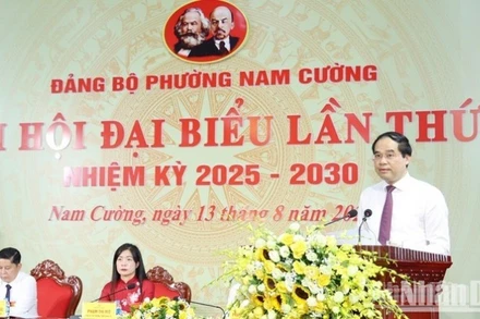 Đồng chí Trịnh Xuân Trường, Bí thư Tỉnh ủy phát biểu chỉ đạo đại hội. (Ảnh: THANH SƠN)