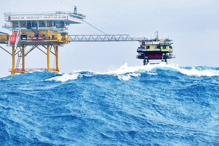 Đi một chiều dài đất nước