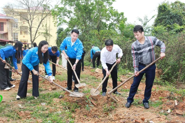 Vun đắp hạt mầm, xây dựng tuổi trẻ Lạng Sơn phát triển.