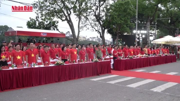 [Video] “Cùng Việt Nam tiến bước” – Hành trình 1 tỷ bước chân đoàn kết toàn dân