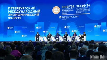 Lễ khai mạc Diễn đàn Kinh tế Quốc tế Saint Petersburg lần thứ 27. (Ảnh: XUÂN HƯNG)