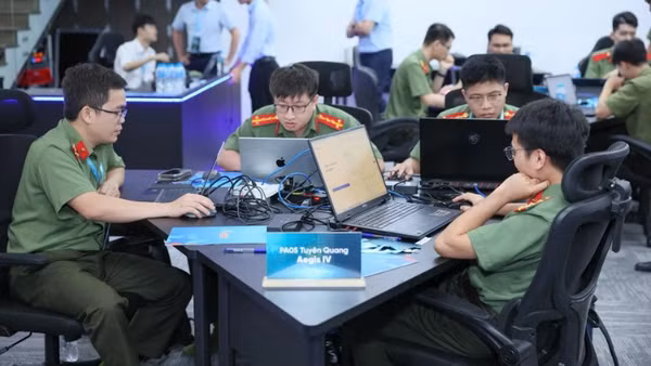 Cuộc thi "Hành trình truy vết tội phạm mạng" do Cục An ninh mạng và Phòng, chống tội phạm sử dụng công nghệ cao (A05), Bộ Công an tổ chức nhằm nâng cao kỹ năng điều tra số, phân tích dữ liệu và phòng chống tội phạm công nghệ cao trong môi trường số. (Ảnh: A05)