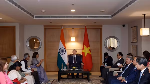Tổng Bí thư, Chủ tịch nước Tô Lâm tiếp Hội hữu nghị Việt Nam-Ấn Độ và Lãnh sự Danh dự Việt Nam tại Ấn Độ. (Ảnh: Thống Nhất/TTXVN)