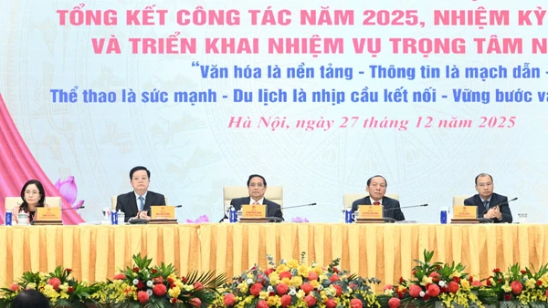 Thủ tướng Phạm Minh Chính dự và chủ trì hội nghị.