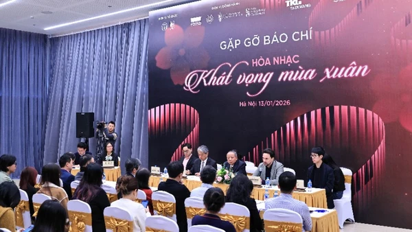 Quang cảnh họp báo Hòa nhạc "Khát vọng mùa xuân".