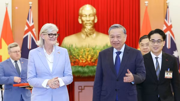 Tổng Bí thư Tô Lâm tiếp Toàn quyền Australia Sam Mostyn thăm cấp Nhà nước tới Việt Nam, ngày 10/9/2025, tại Trụ sở Trung ương Đảng. (Ảnh: TTXVN)