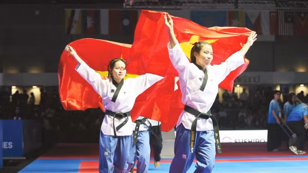 Đội tuyển Taekwondo Việt Nam đoạt Huy chương vàng tại SEA Games 33. (Ảnh: QUYẾT THẮNG)
