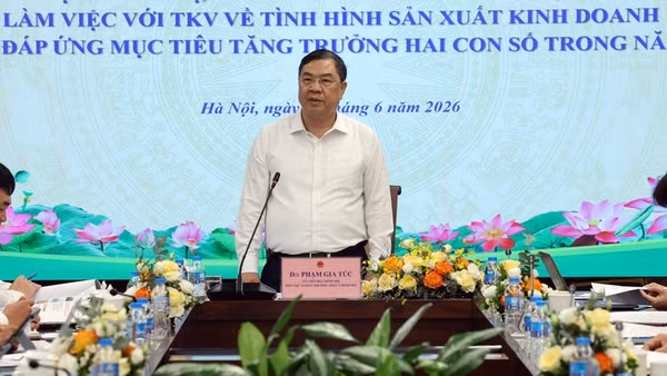 Phó Thủ tướng Thường trực Phạm Gia Túc làm việc với Tập đoàn Công nghiệp Than-Khoáng sản Việt Nam (TKV). (Ảnh: VGP/PHƯƠNG NGUYÊN)