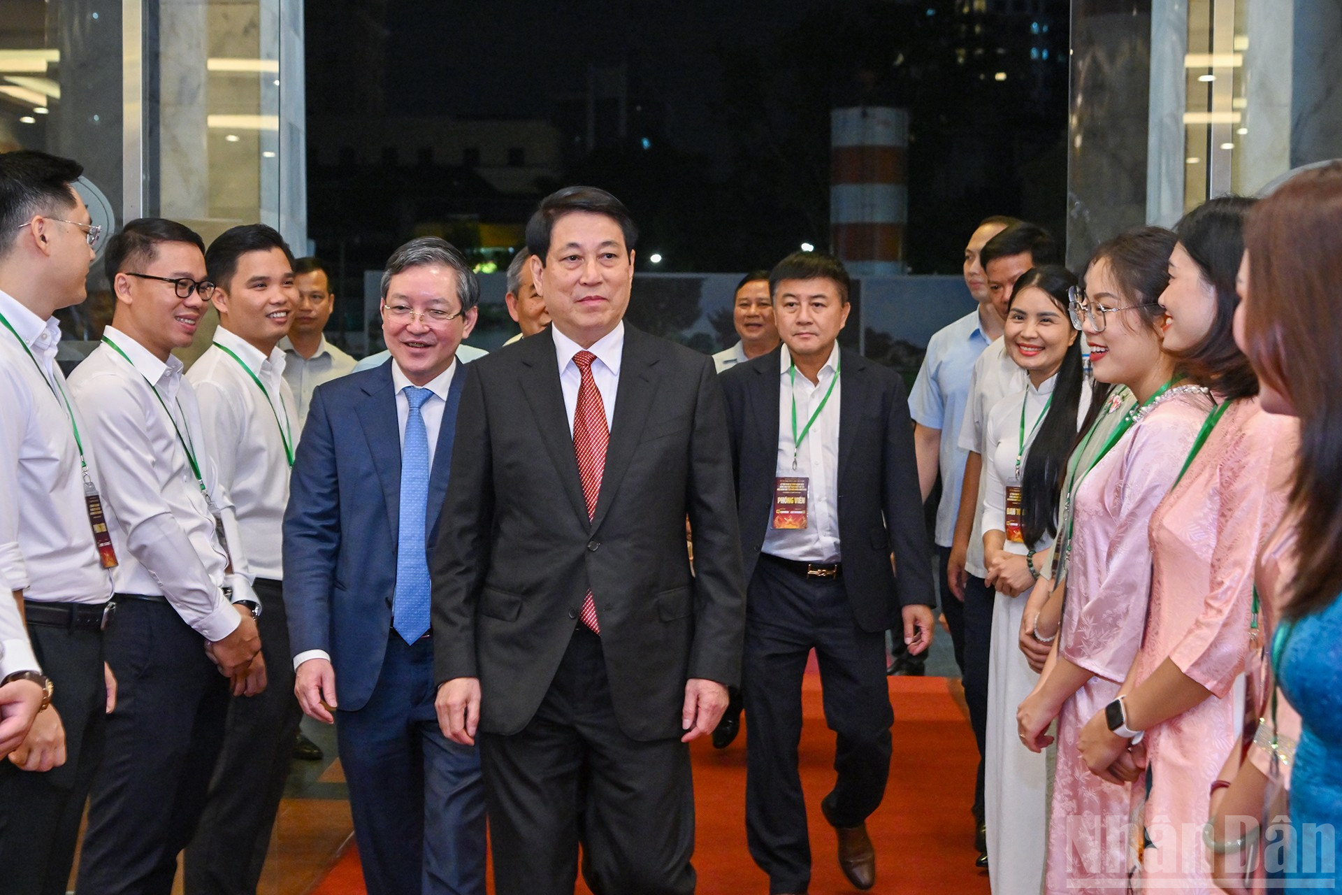 Chủ tịch nước Lương Cường tới dự Lễ tôn vinh. ndo_br_2-5338.jpg