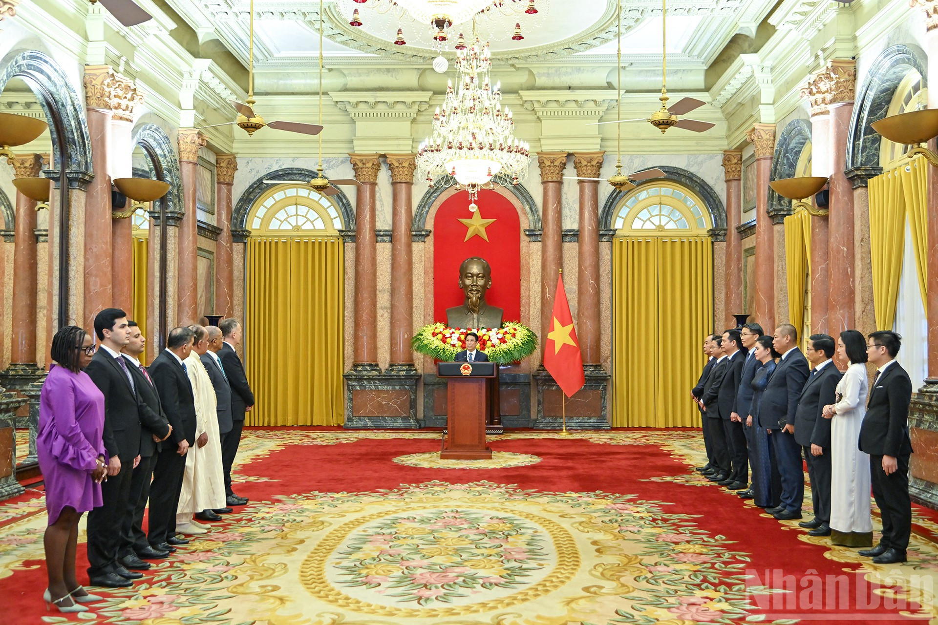 Chủ tịch nước Lương Cường tiếp Đại sứ các nước kiêm nhiệm tại Việt Nam. ndo_br_13.jpg