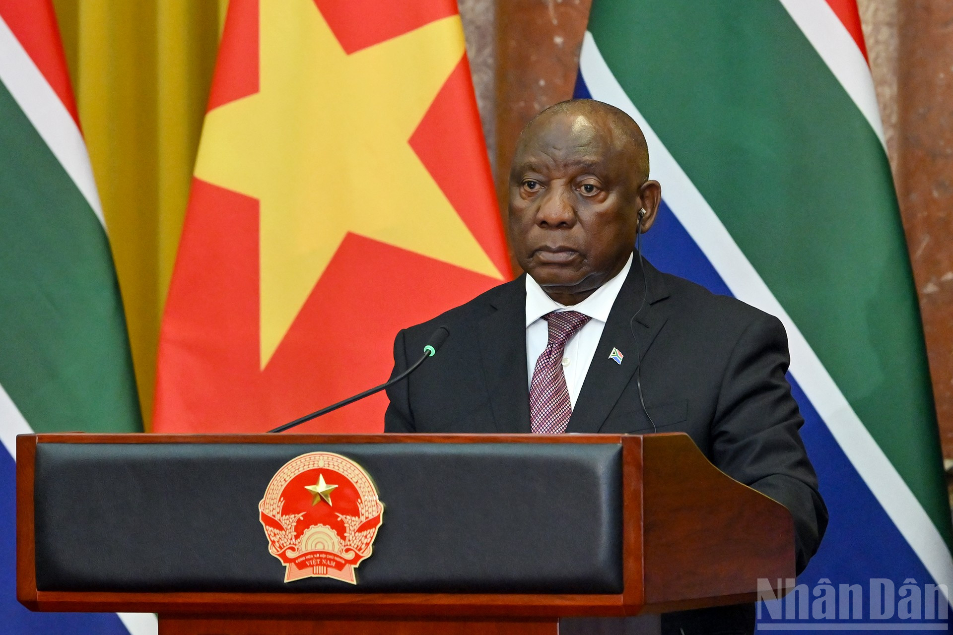Der südafrikanische Präsident Matamela Cyril Ramaphosa spricht mit Nachrichtenagenturen und der Presse. ndo_br_17.jpg
