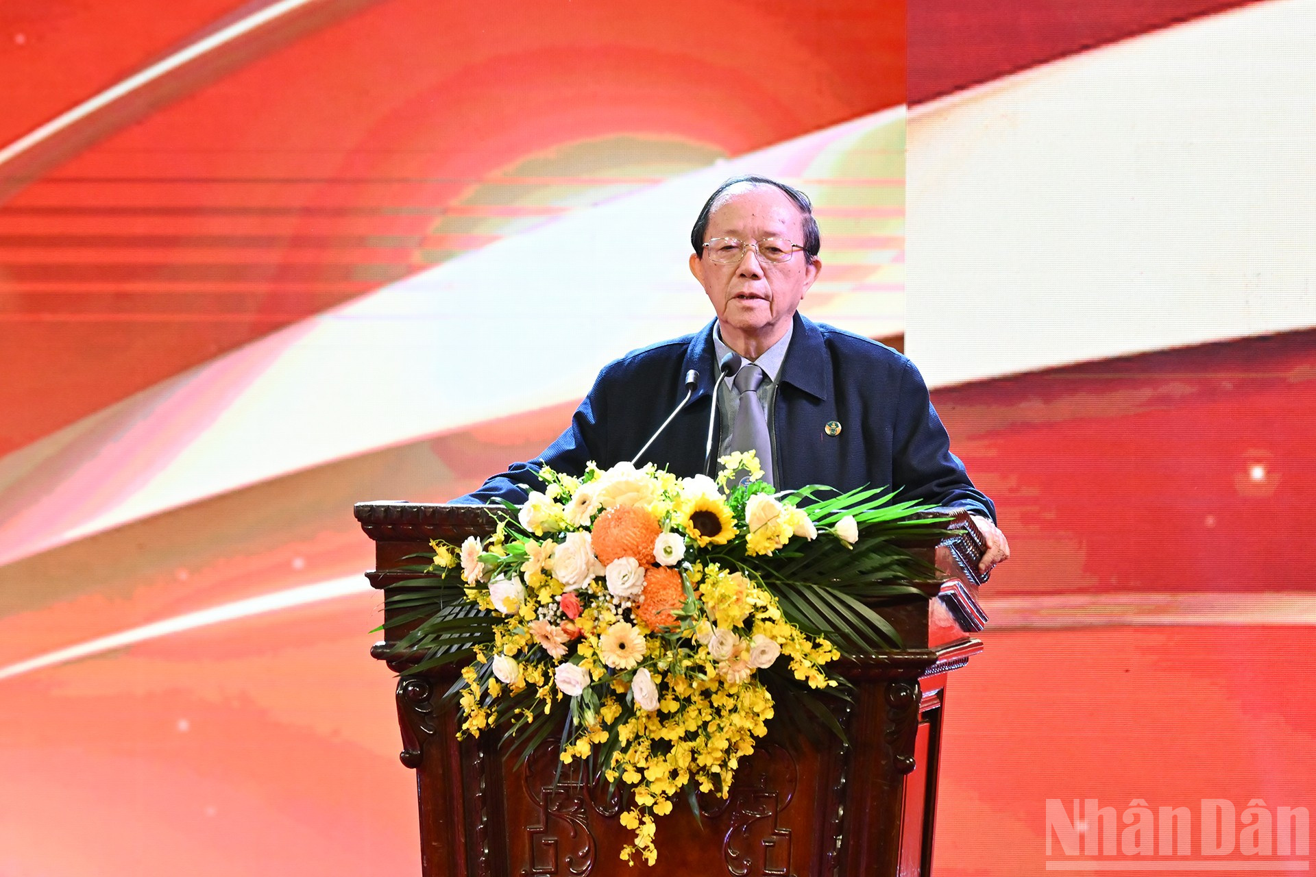 Der ehemalige Präsident der vietnamesischen Anwaltsvereinigung, Le Thuc Anh, hielt bei der Zeremonie eine Rede. ndo_br_7.jpg