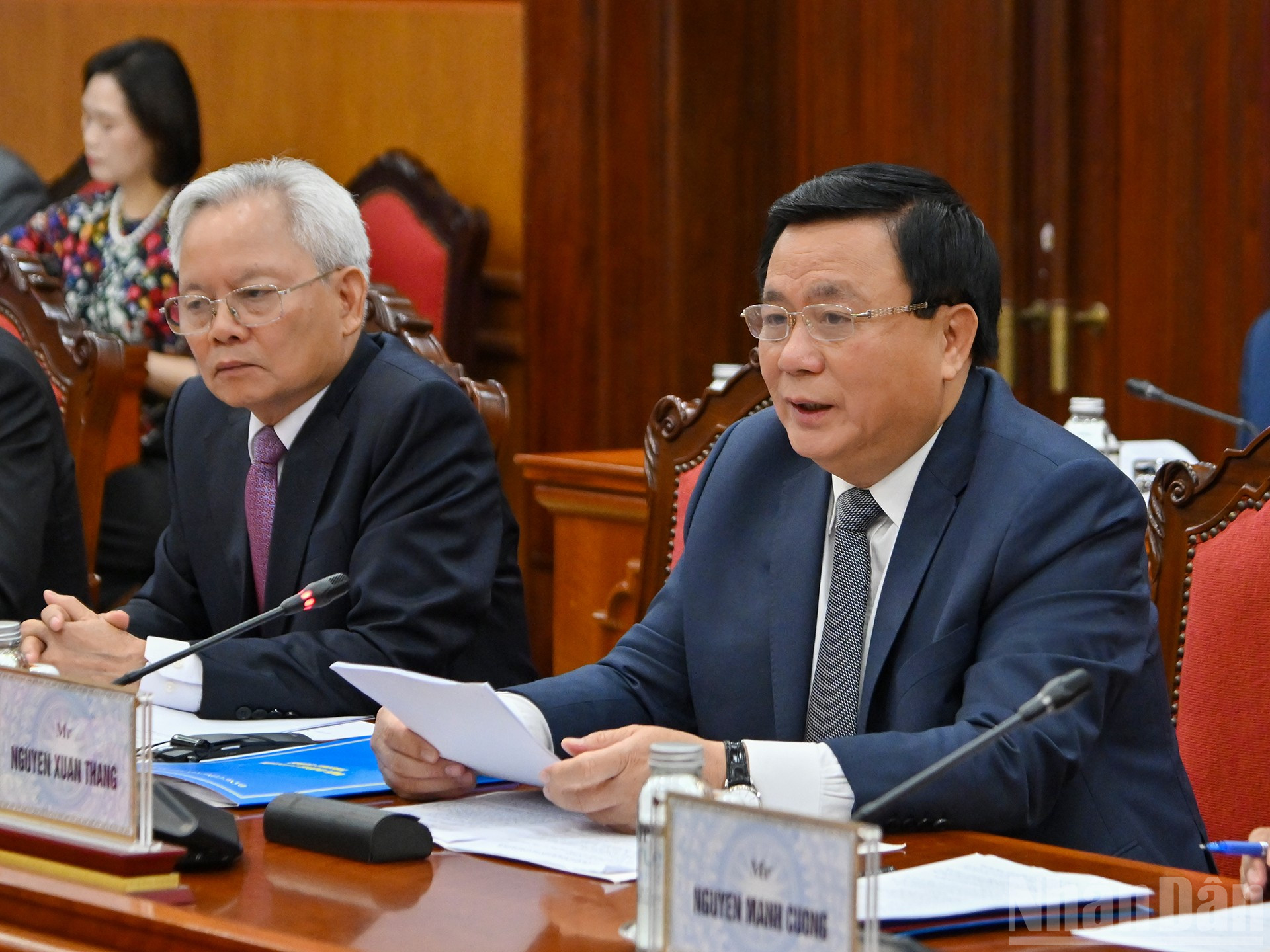 Trưởng đoàn đại biểu Đảng Cộng sản Việt Nam Nguyễn Xuân Thắng phát biểu tại đối thoại. ndo_br_4.jpg