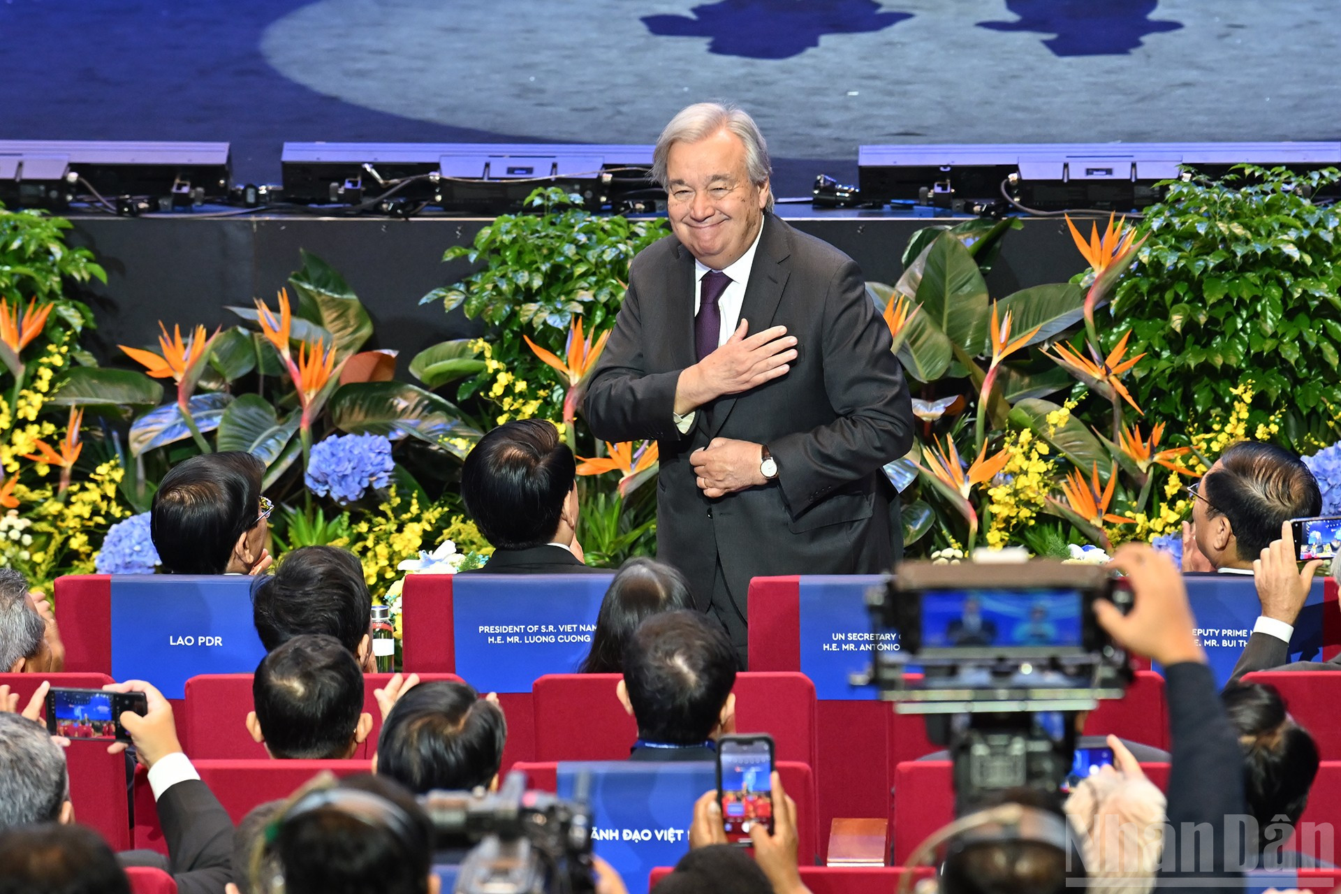 FN:s generalsekreterare António Guterres deltog i undertecknandet. ndo_br_3-9256.jpg