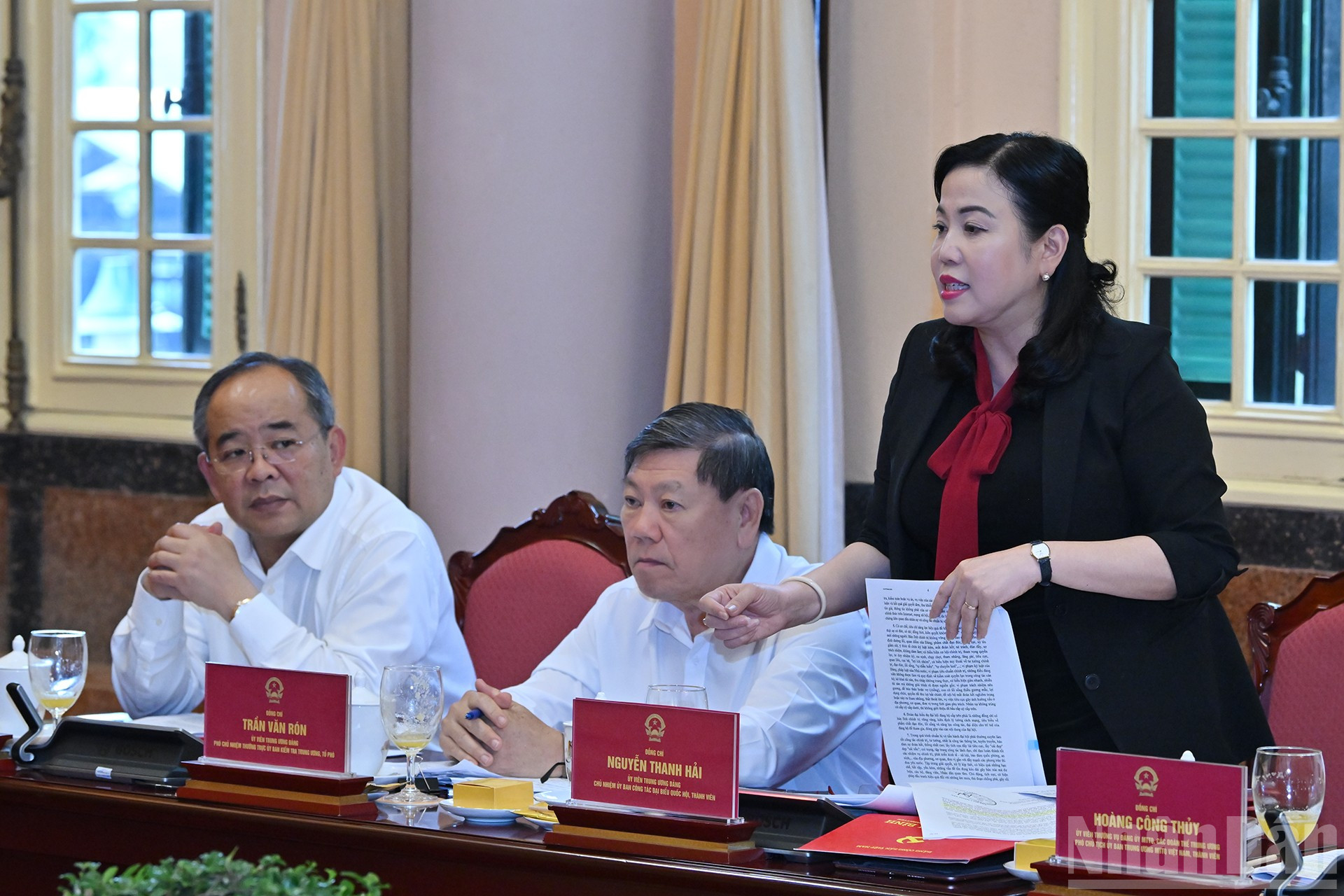 Trưởng ban Công tác đại biểu Quốc hội Nguyễn Thanh Hải phát biểu tại buổi làm việc. ndo_br_8-6554.jpg