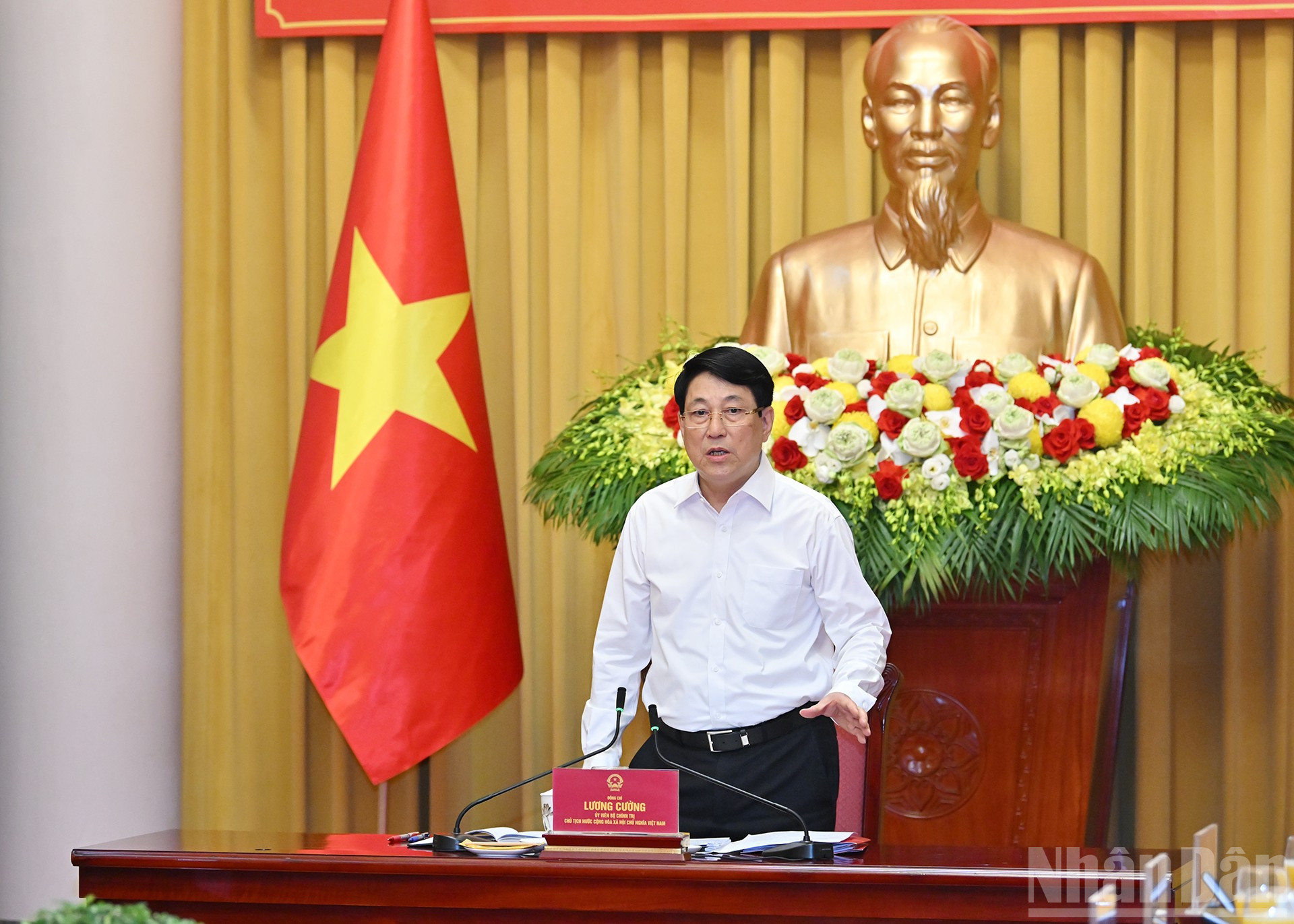 Chủ tịch nước Lương Cường phát biểu tại buổi làm việc. ndo_br_5-687.jpg