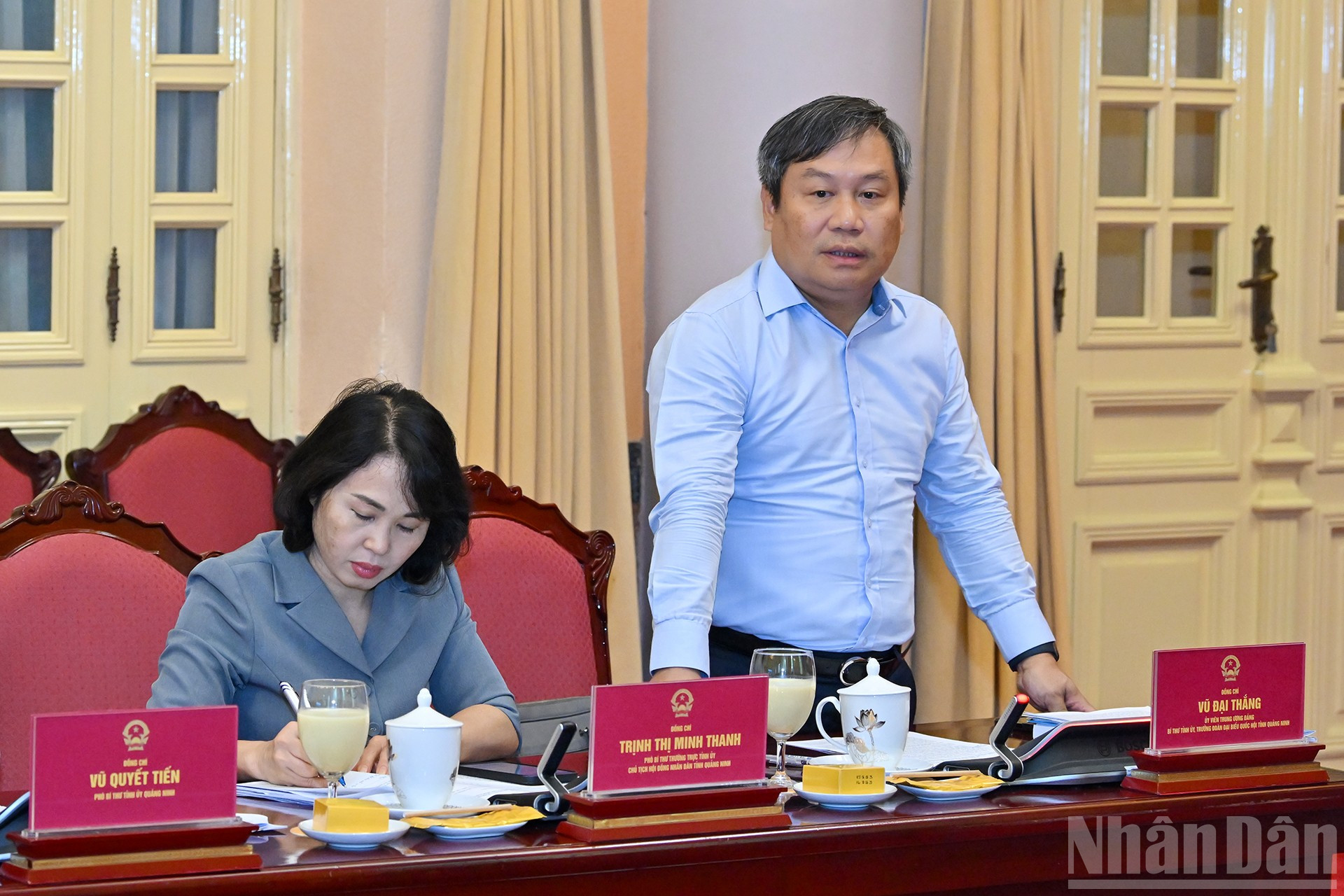 Bí thư Tỉnh ủy Quảng Ninh Vũ Đại Thắng phát biểu ý kiến tại buổi làm việc. ndo_br_6.jpg