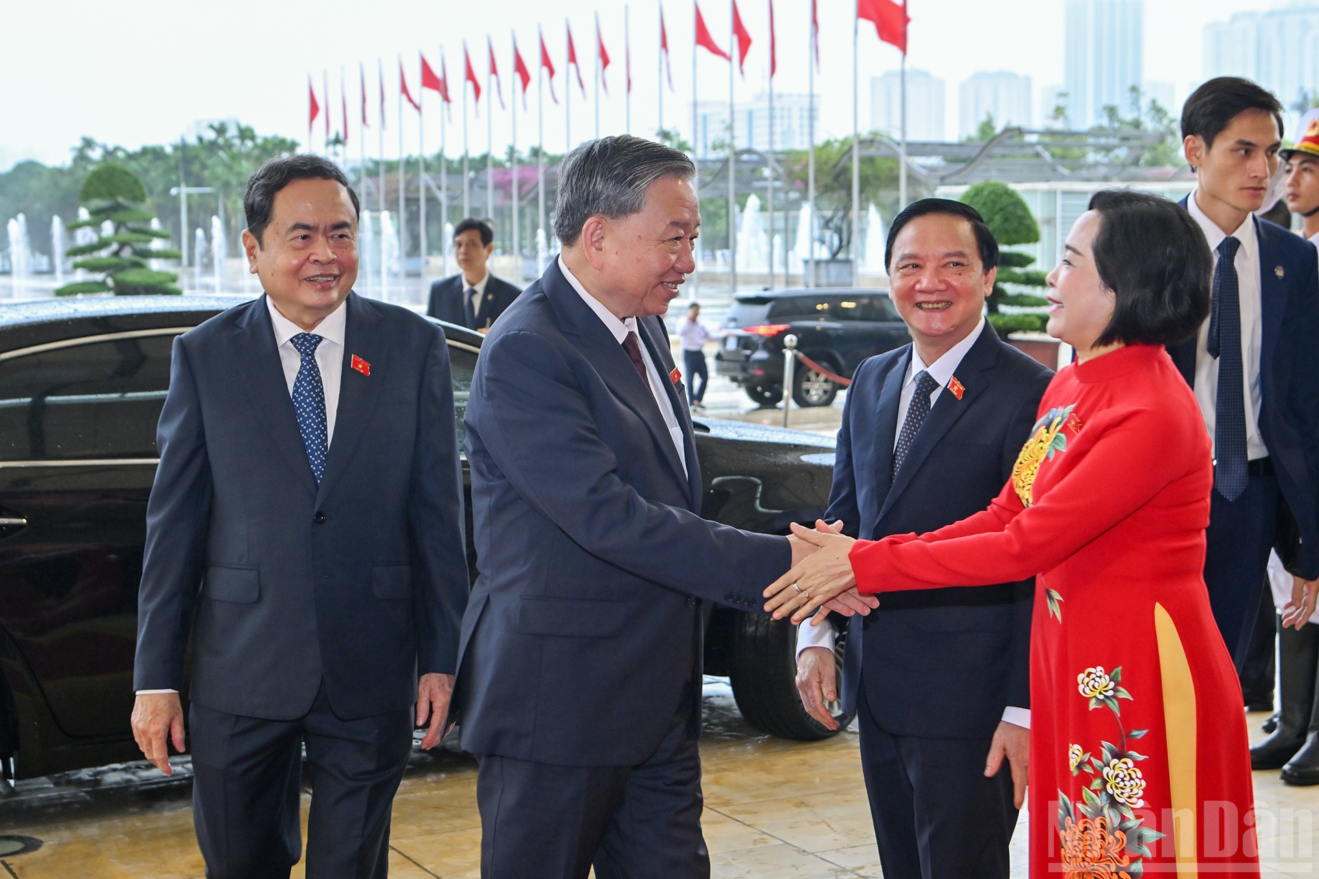 Tổng Bí thư Tô Lâm với các Phó Chủ tịch Quốc hội tại cuộc gặp mặt. ndo_br_3.jpg