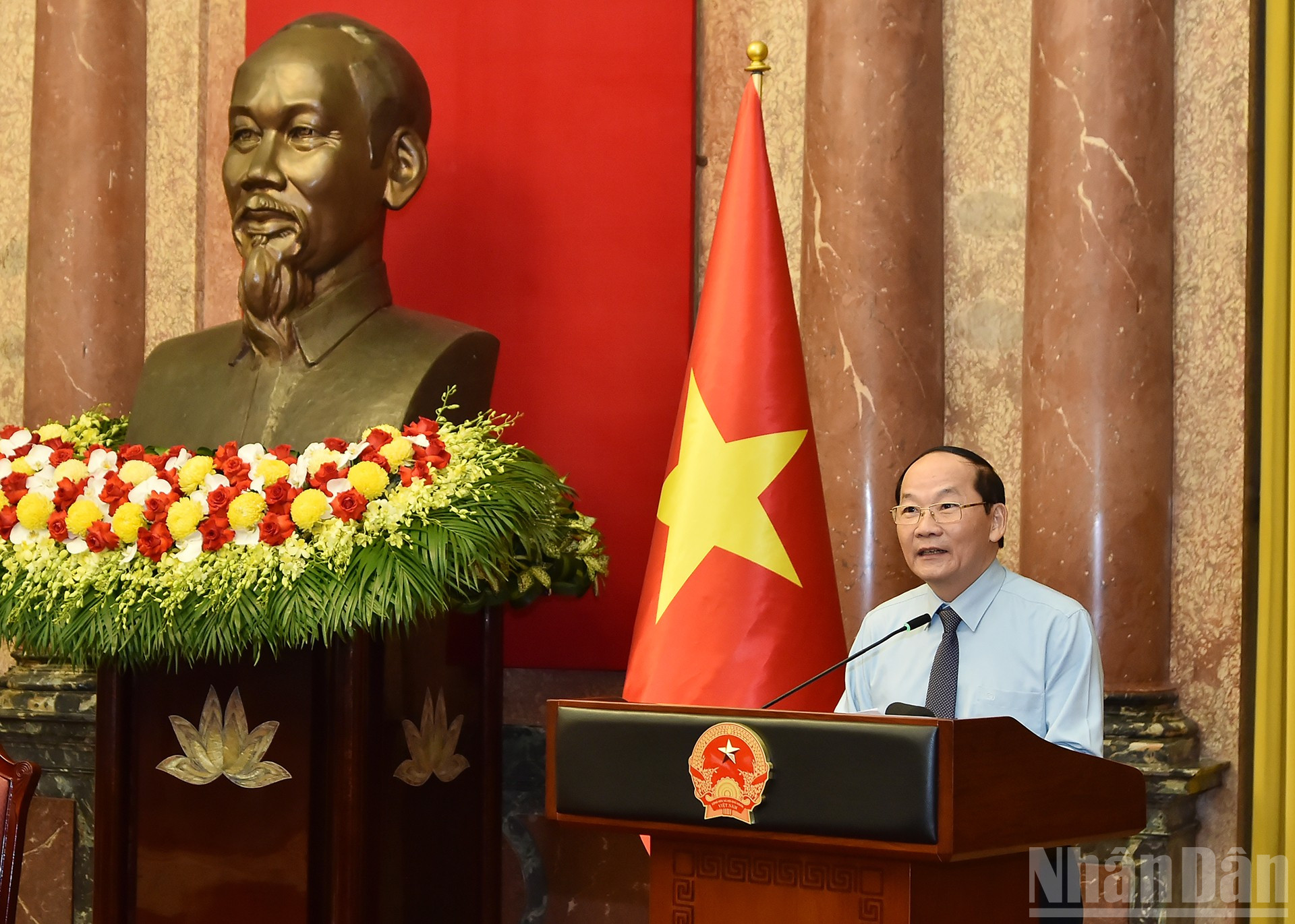 Chủ tịch Hội Khuyến học tỉnh Quảng Trị Trần Xuân Vinh phát biểu tại buổi gặp mặt. ndo_br_9.jpg
