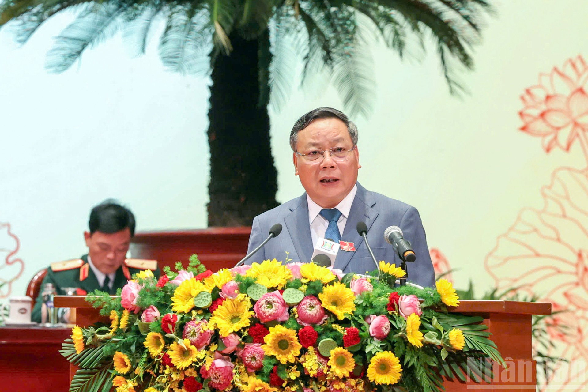Phó Bí thư Thường trực Thành ủy Hà Nội Nguyễn Văn Phong phát biểu. ndo_br_4.jpg