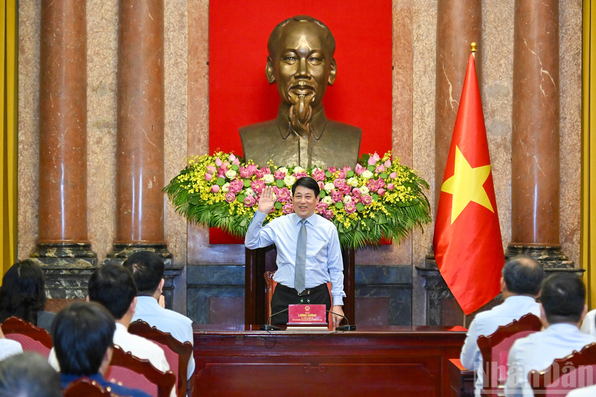 Chủ tịch nước Lương Cường tại buổi gặp mặt các nghệ nhân làng nghề tiêu biểu toàn quốc. ndo_br_3.jpg