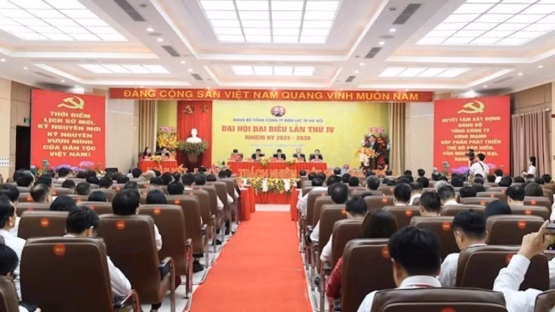 Toàn cảnh Đại hội đại biểu Tổng công ty Điện lực thành phố Hà Nội lần thứ IV, nhiệm kỳ 2025-2030. (Ảnh: EVNHANOI)
