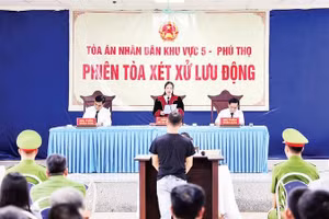 Tòa án nhân dân Khu vực 5-Phú Thọ mở phiên tòa xét xử lưu động tại cơ sở cai nghiện ma túy số 1 tỉnh Phú Thọ.