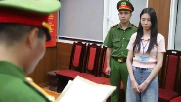 [Video] Khởi tố, bắt tạm giam hoa hậu Nguyễn Thúc Thùy Tiên về tội Lừa dối khách hàng 