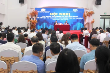 Quang cảnh hội nghị.