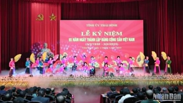 Chương trình nghệ thuật đặc sắc chào mừng Lễ kỷ niệm.