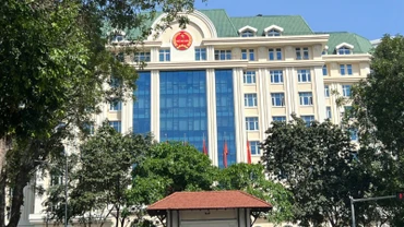 Thu ngân sách Nhà nước qua cơ quan thuế tăng khá. (Ảnh: QUỲNH TRANG)