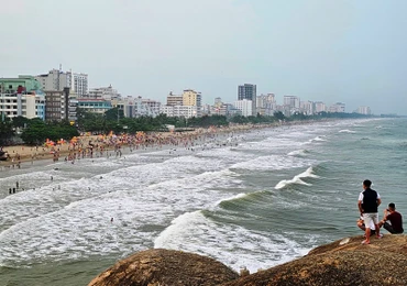 Bãi tắm Sầm Sơn.