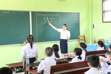 Một tiết học tiếng Việt ở Trường song ngữ Lào-Việt Nam Nguyễn Du (thủ đô Vientiane, Lào). (Ảnh: Trịnh Dũng)