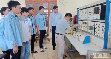 Xưởng thực hành điện tại Trường cao đẳng Nghề Thái Bình.